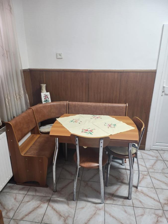 A&L House Apartment Brasov Ngoại thất bức ảnh